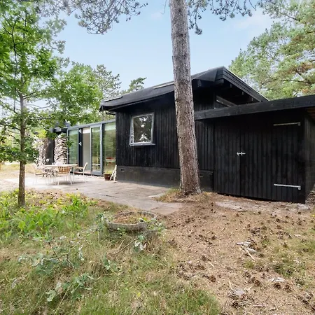 Holiday home Smillaaraq - 150m From The Sea In Sealand By Interhome